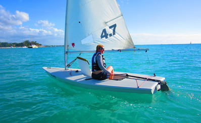 Prices and offers for year-round tropical sailing holidays on the